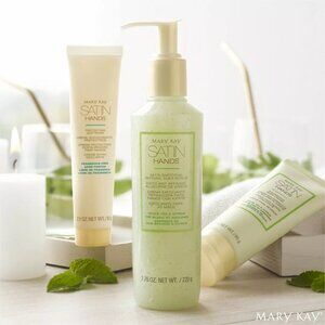 Mary Kay Satin Hands White Tea and Citrus set